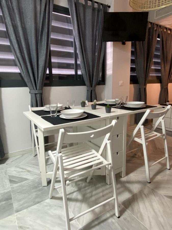 Quattro Triana en Salado Apartamento Sevilla Exterior foto