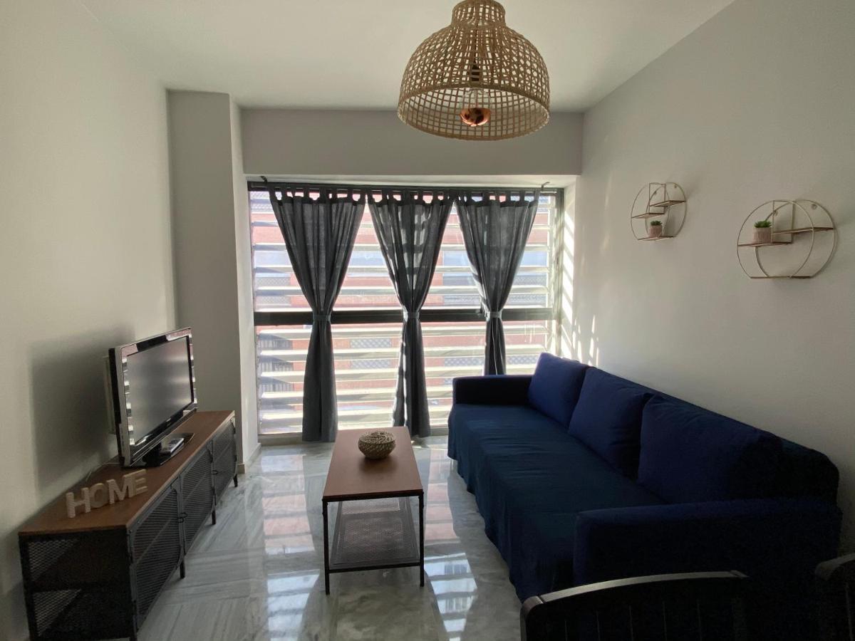 Quattro Triana en Salado Apartamento Sevilla Exterior foto